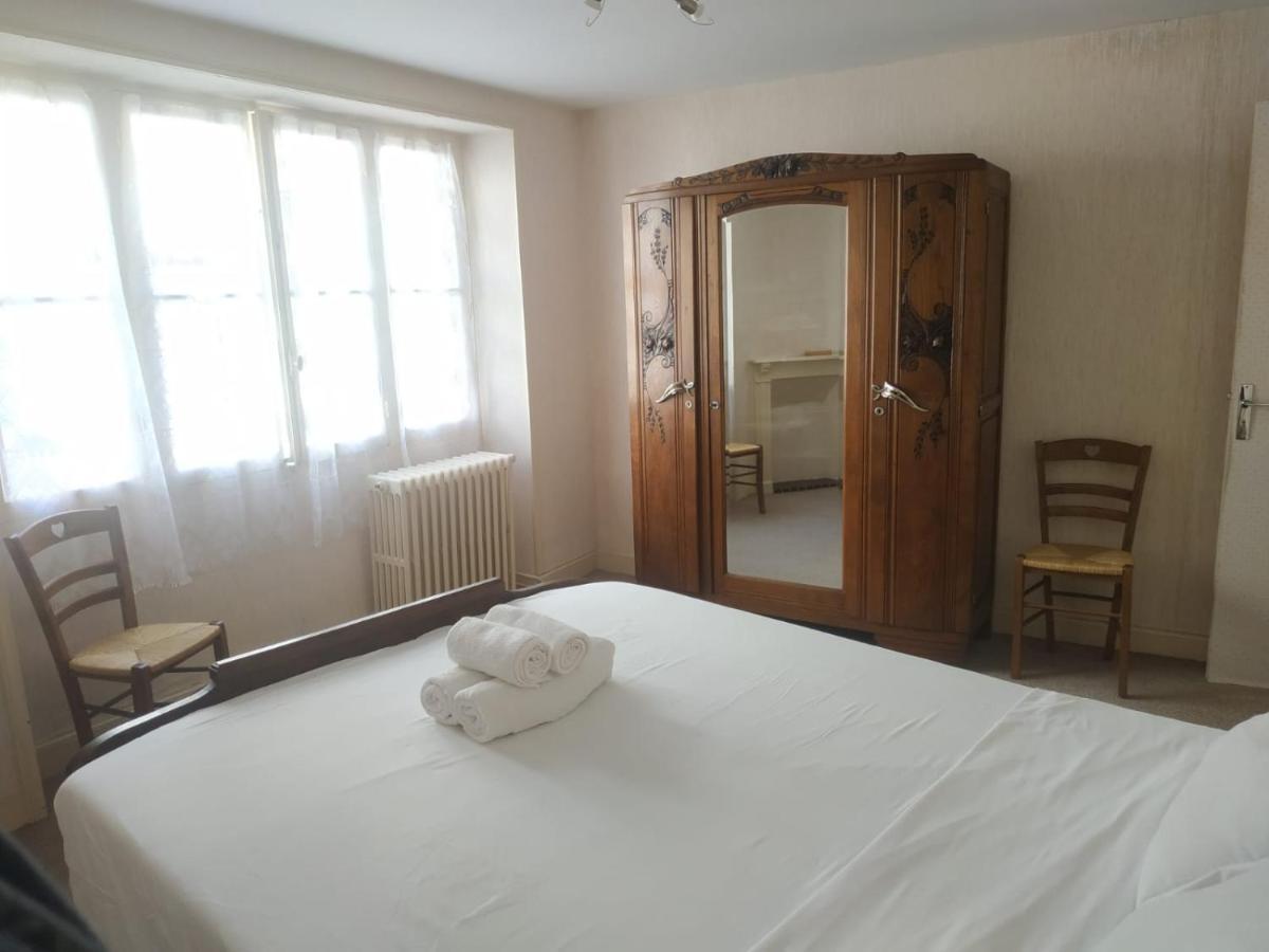 Ferienwohnung Classic House Argentat Exterior foto